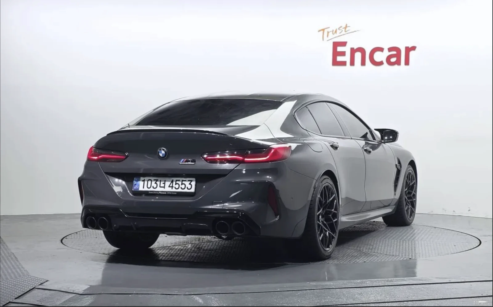 BMW M8 АВТОКРЕДИТ* COMPETITION* 360* HEAD-UP* ОБДУХВАНЕ* , снимка 2 - Автомобили и джипове - 54838331