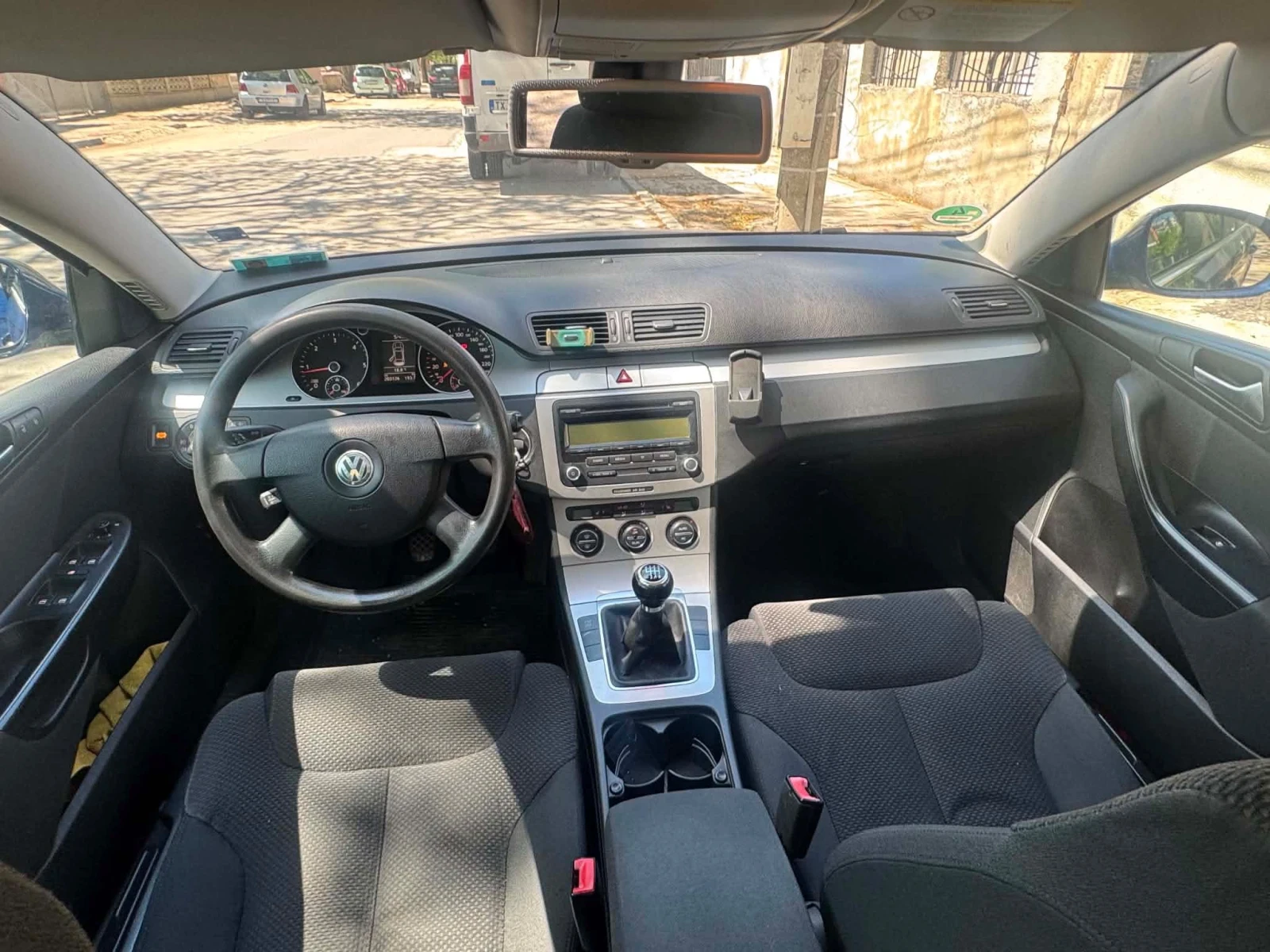 VW Passat, снимка 4 - Автомобили и джипове - 55333717