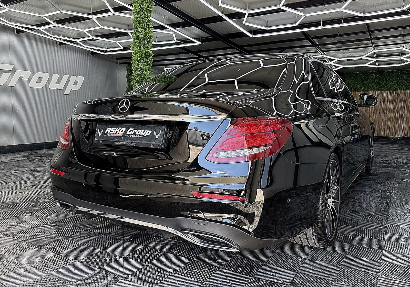 Mercedes-Benz E 400 4-Matic/PANORAMA/KeylessGo/ГЕРМАНИЯ ЛИЗИНГ, снимка 6 - Автомобили и джипове - 56071287