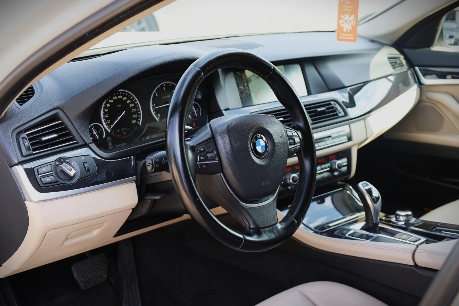 BMW 520 F10 2.0 D, снимка 6 - Автомобили и джипове - 56181253