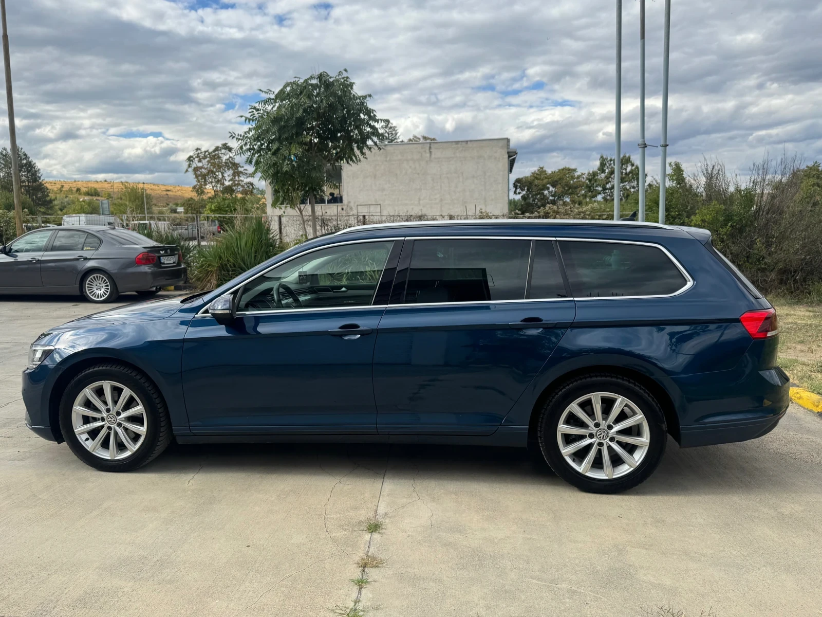VW Passat 2.0TDI/AUTOMATIC/FULL LED/145000км/, снимка 8 - Автомобили и джипове - 56181728