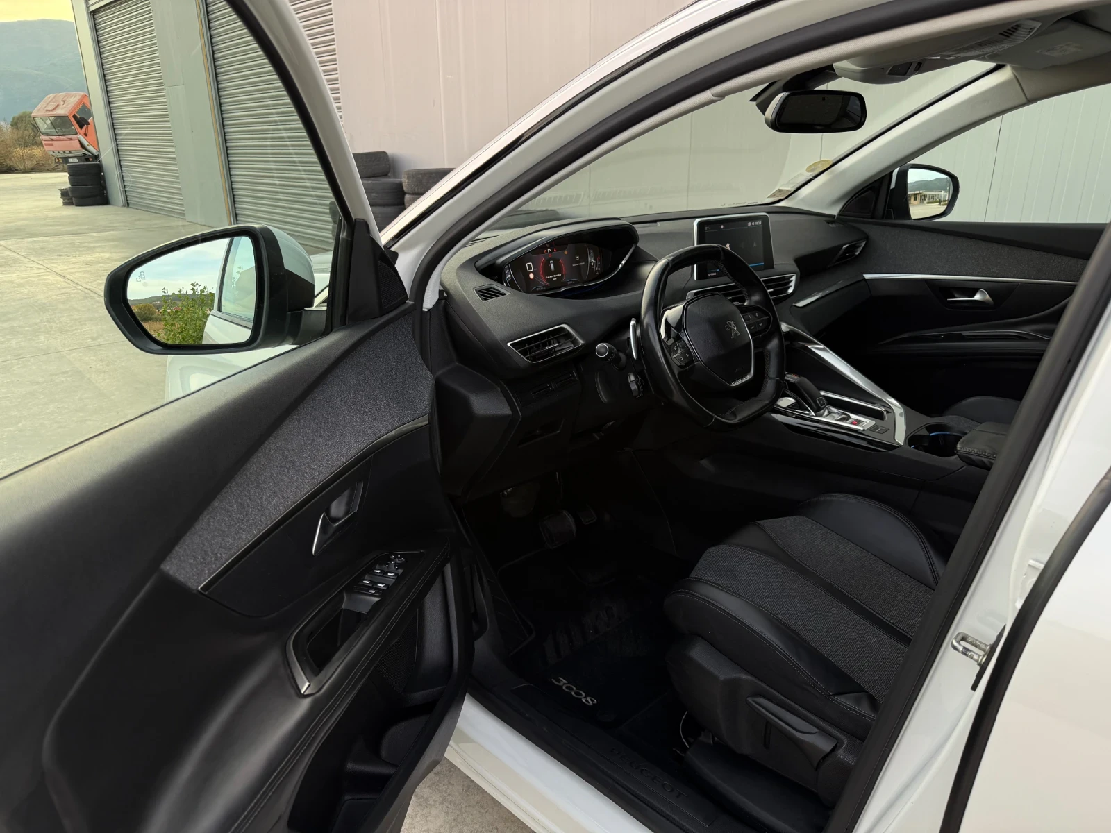 Peugeot 3008 1.5HDi EAT8 | Mobile.bg � ����������� 9