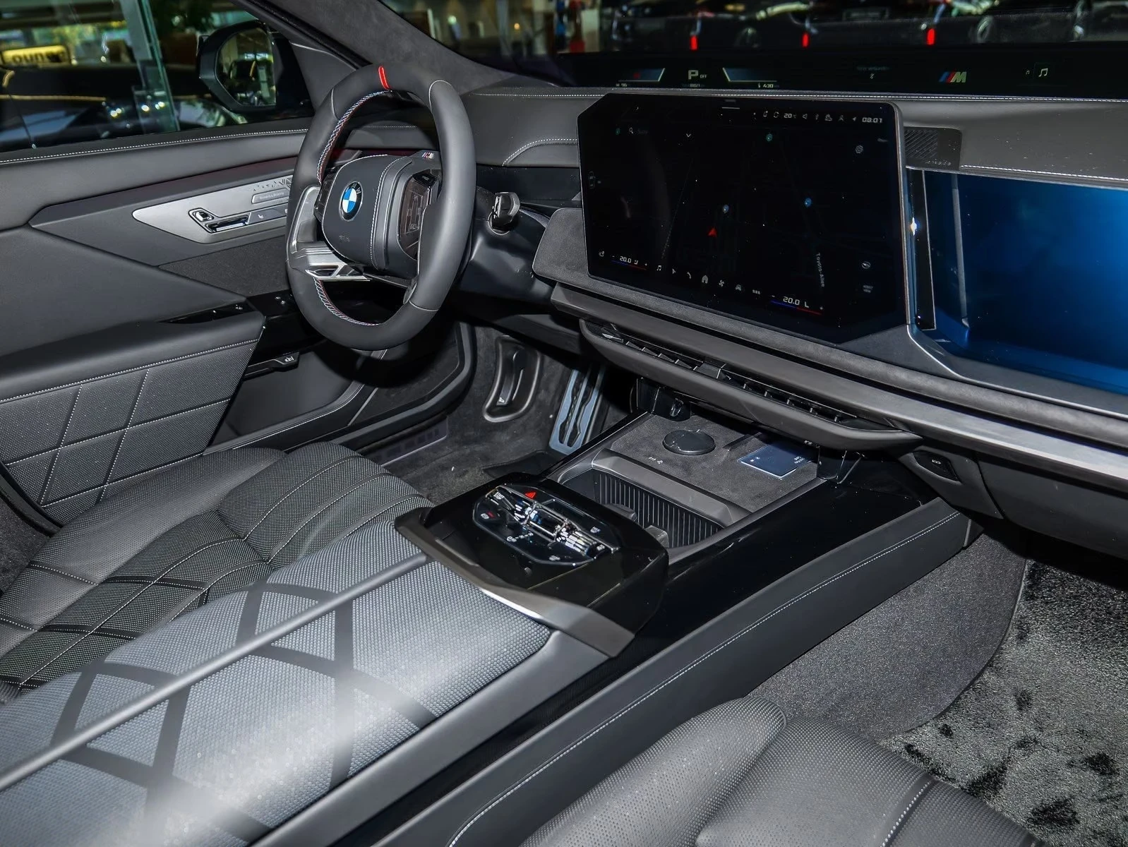 BMW i7 M70x/FACE/FIRST ED/PREMIERE/GLOW/M PRO/B&W/TV/360/ | Mobile.bg � ����������� 7