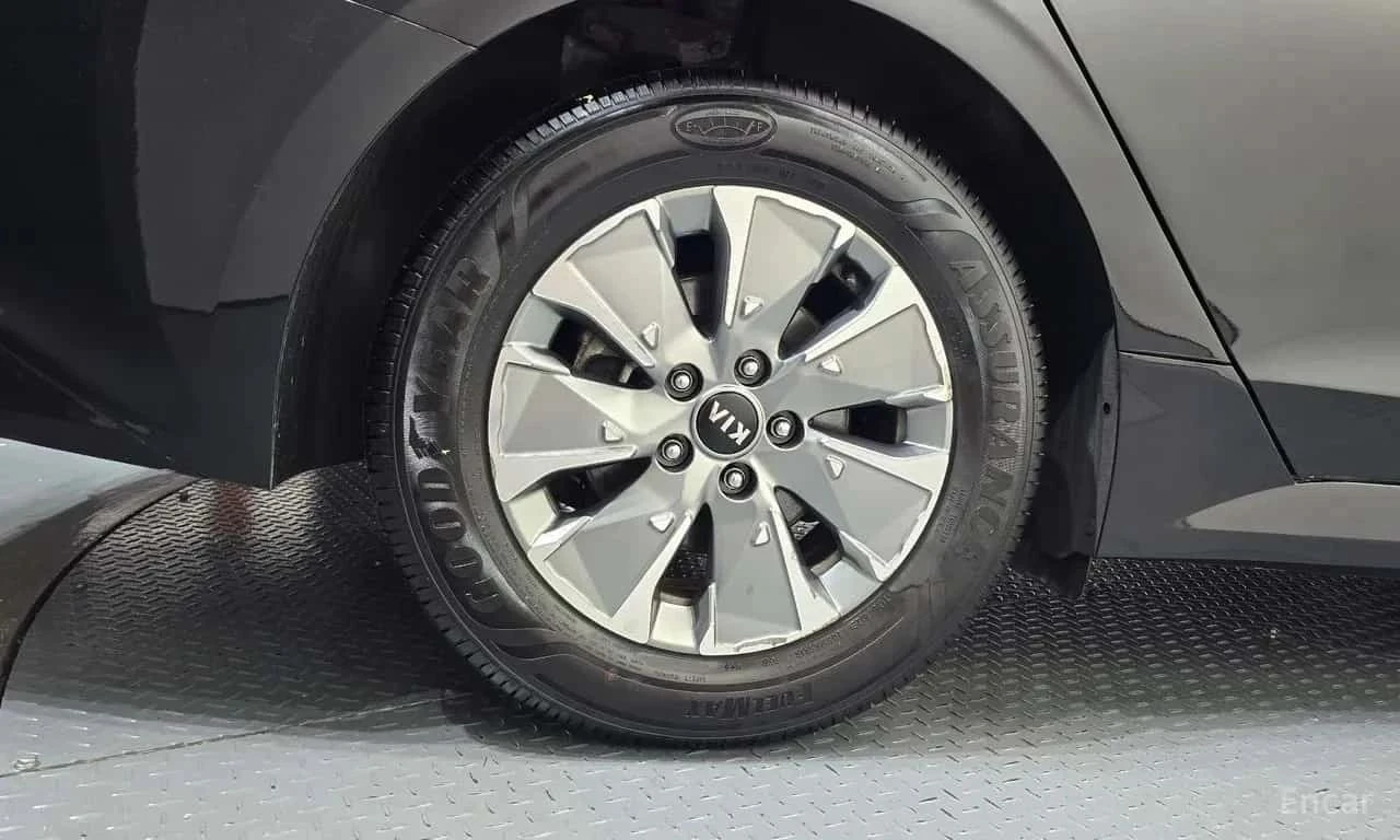 Kia K5, снимка 5 - Автомобили и джипове - 56724637