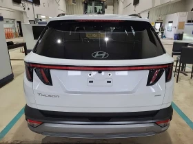 Hyundai Tucson Preferred/CARFAX/Подгрев/4х4/Кожа/Следене на ленти, снимка 6