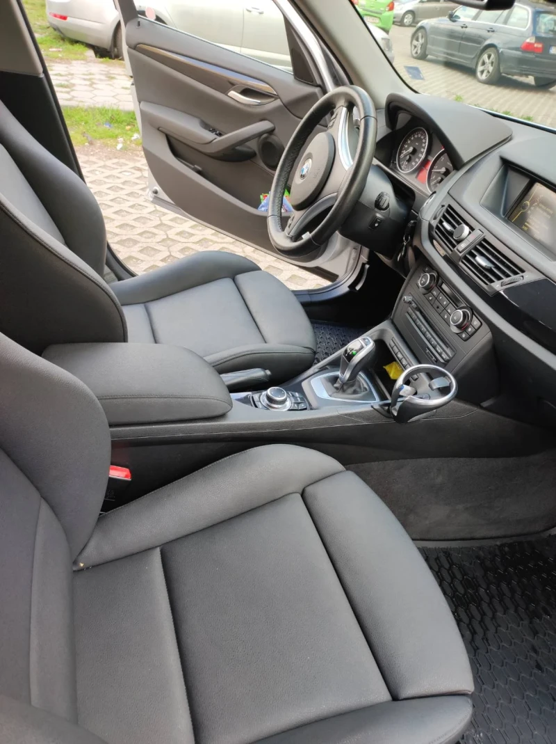 BMW X1 2.8 Xdrive, снимка 10 - Автомобили и джипове - 52408453