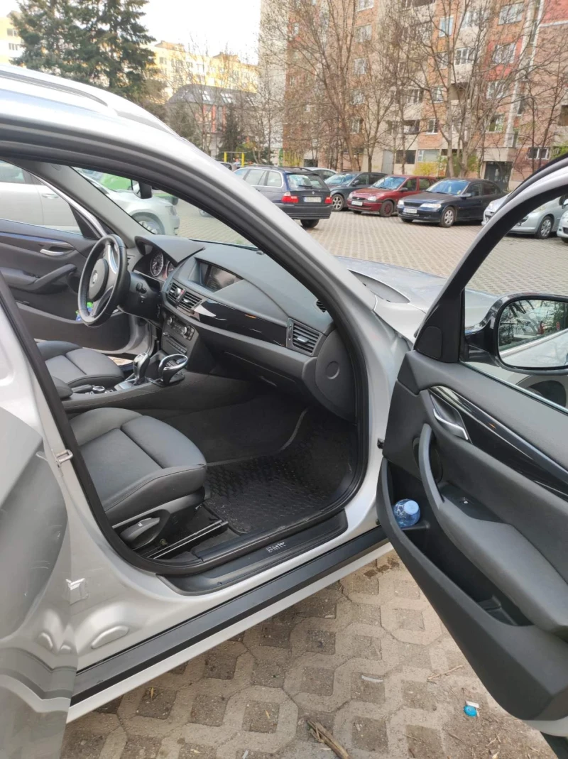 BMW X1 2.8 Xdrive, снимка 12 - Автомобили и джипове - 52408453