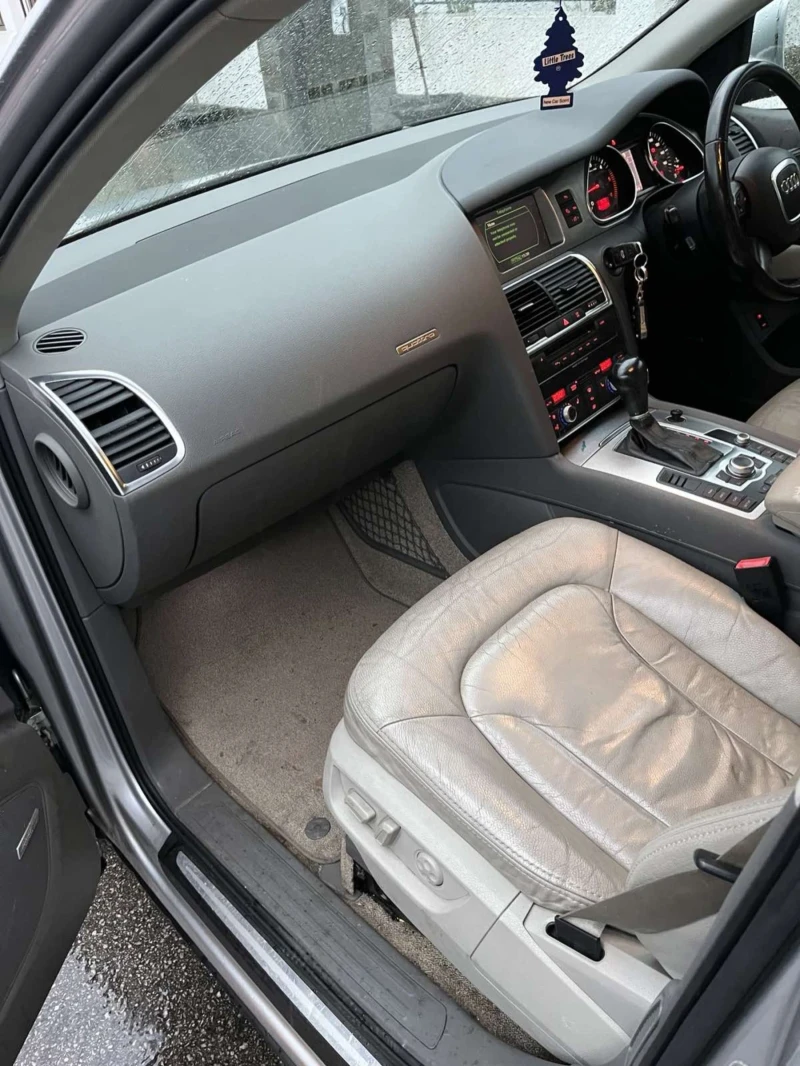 Audi Q7 3.0TDI, снимка 7 - Автомобили и джипове - 52905631