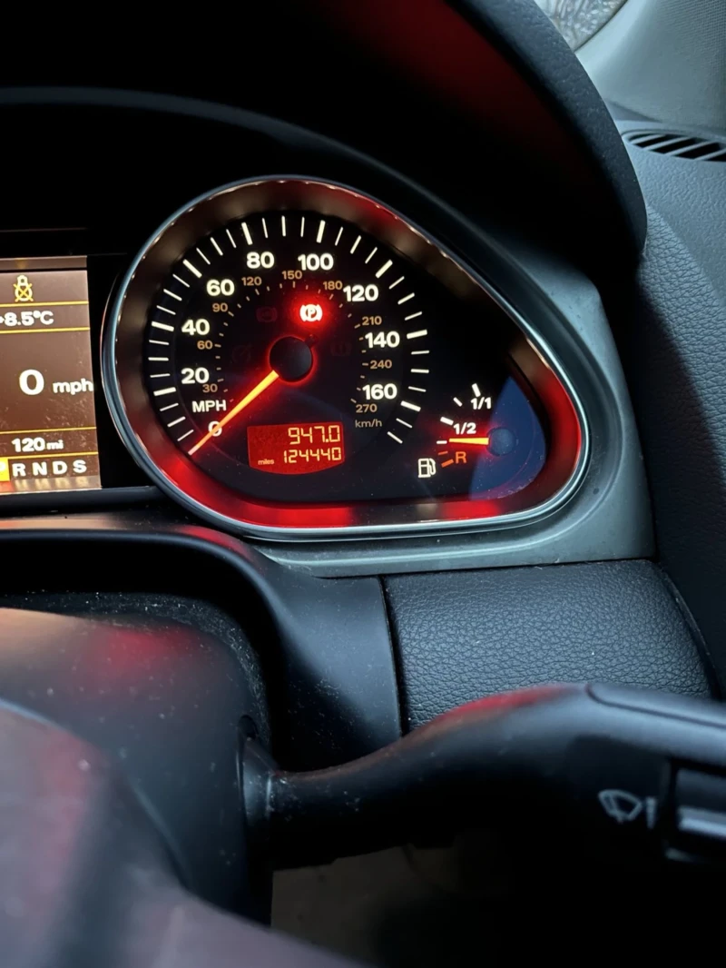 Audi Q7 3.0TDI, снимка 6 - Автомобили и джипове - 52905631