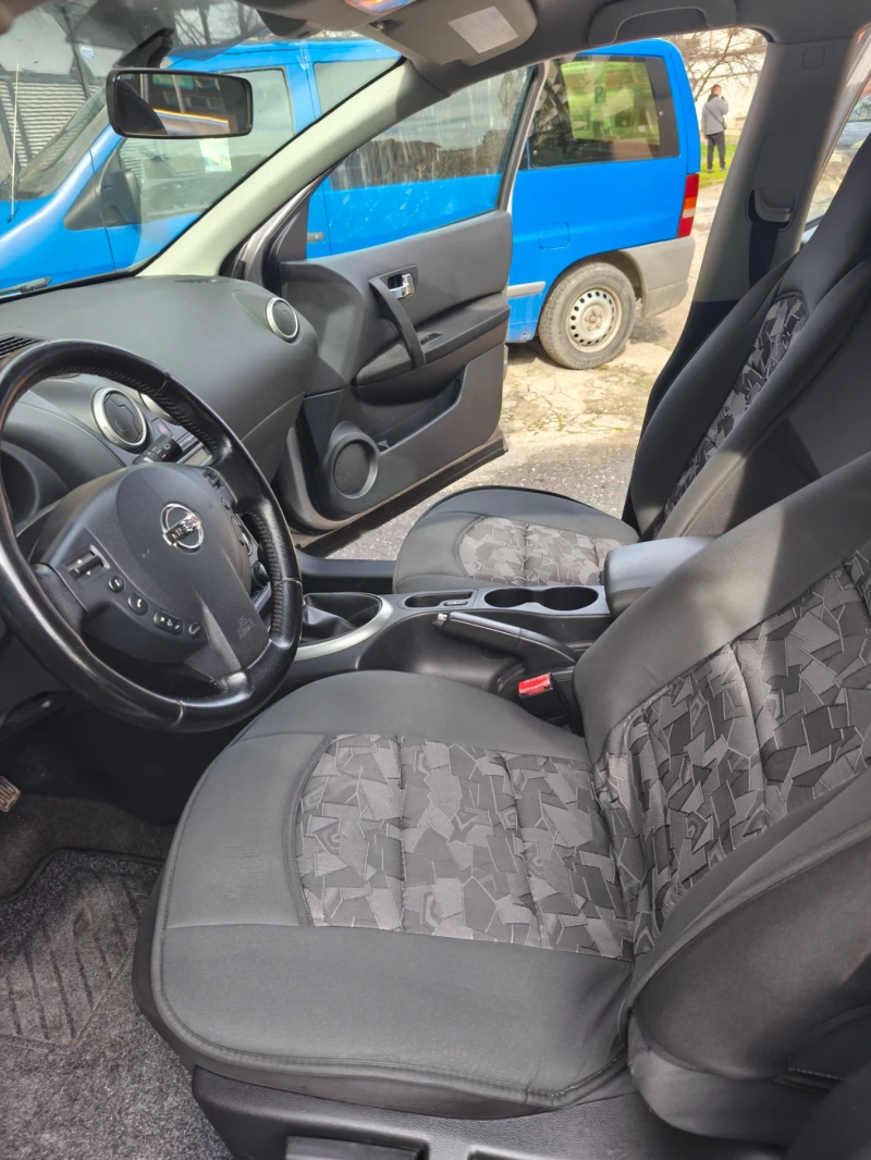 Nissan Qashqai, снимка 11 - Автомобили и джипове - 53560139