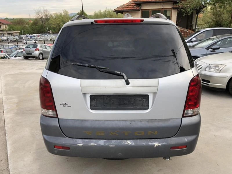 SsangYong Rexton 2.7 XDI НА ЧАСТИ, снимка 6 - Автомобили и джипове - 25322030