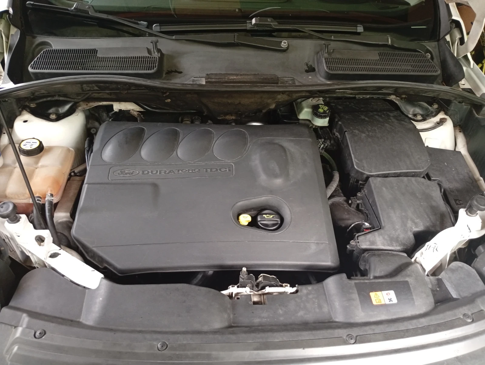 Ford Kuga 2.0 TDCI 4х4  - изображение 8