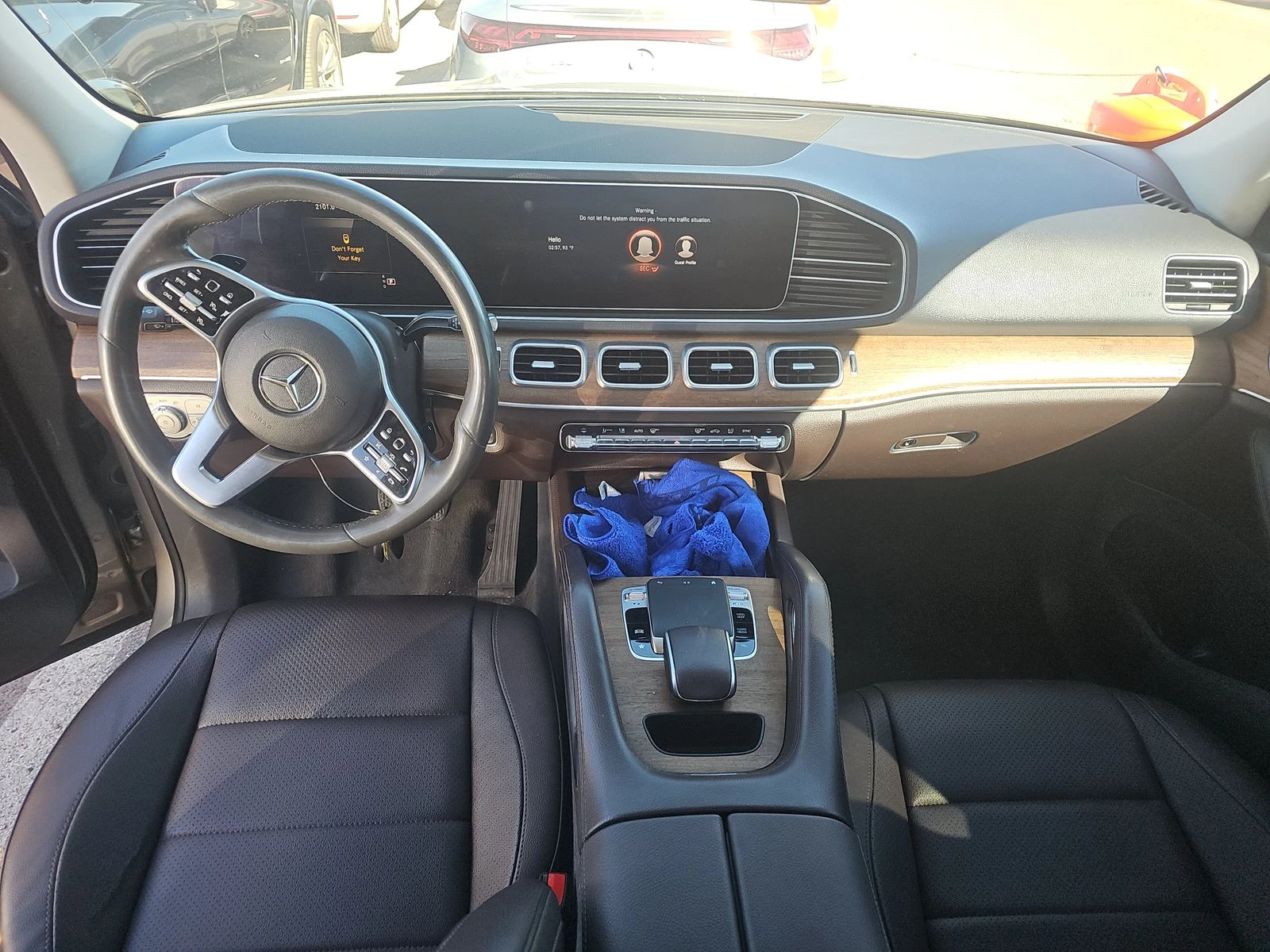 Mercedes-Benz GLE burmester* multibeam led* Parking Assist - изображение 6