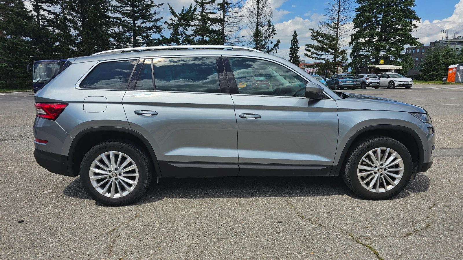 Skoda Kodiaq Стайл Едишън Дизел 2, 0 TDI-CR / 140 kW / 190 к.с., снимка 3 - Автомобили и джипове - 54818320