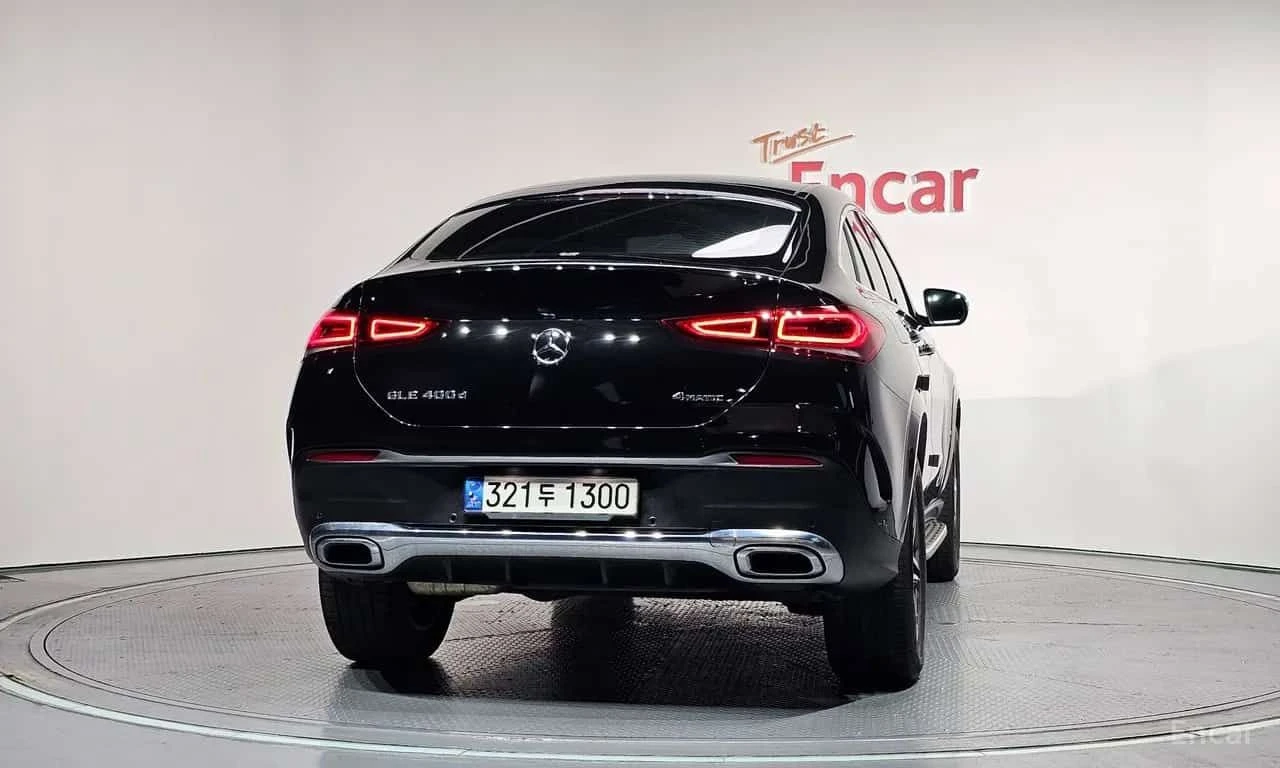 Mercedes-Benz GLE * GLE400d 4MATIC Coupe * CARFAX * ЦЕНА ДО БГ, снимка 4 - Автомобили и джипове - 55509789