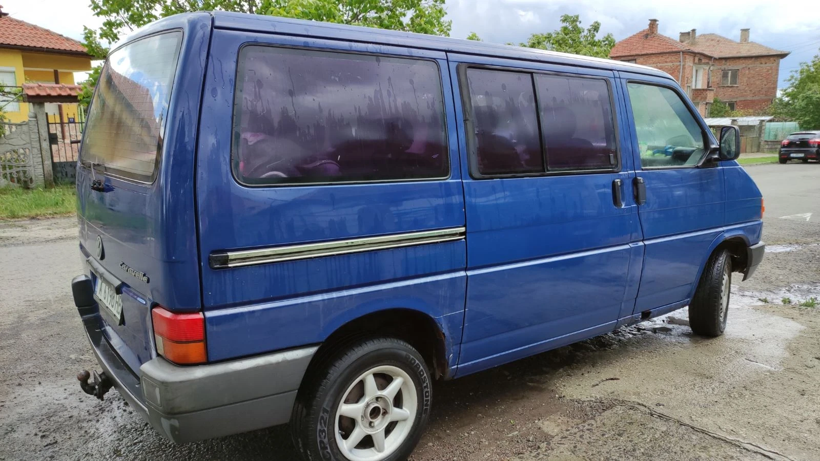VW Caravelle 2.4, снимка 4 - Бусове и автобуси - 55050970