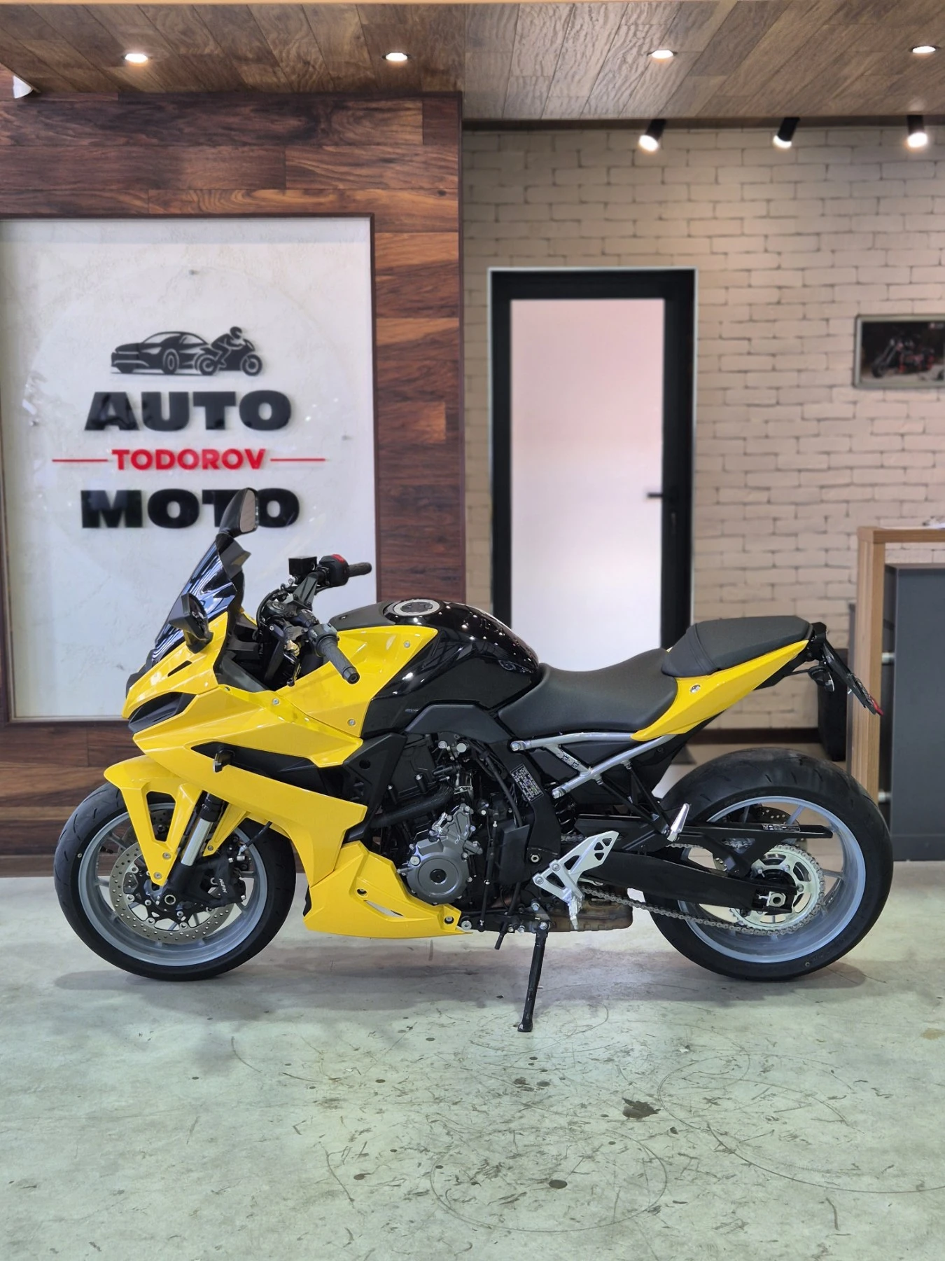 Suzuki Gsx 800 U A2!! ABS! TC! ��� ���� �������� | Mobile.bg � ����������� 4