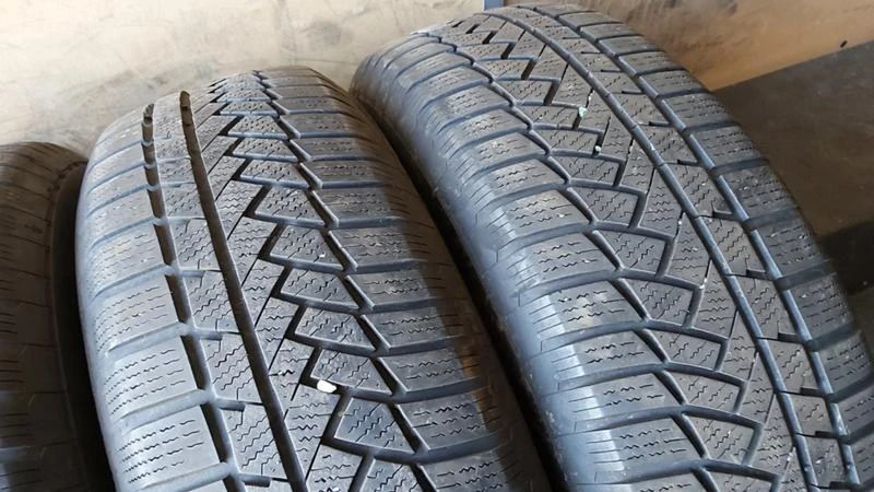 Гуми Зимни 215/70R16, снимка 4 - Гуми и джанти - 27402965