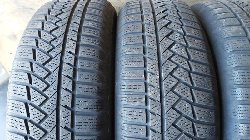 Гуми Зимни 215/70R16, снимка 3 - Гуми и джанти - 27402965