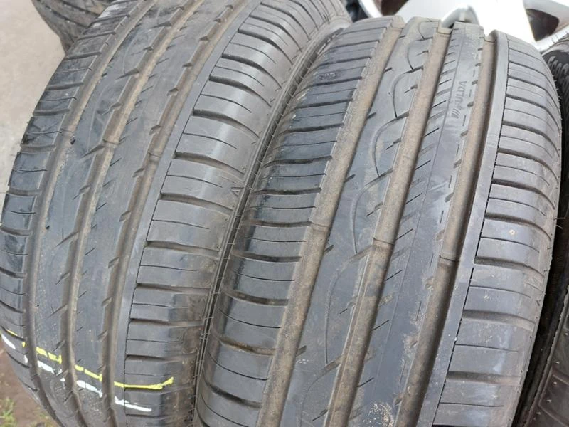 Гуми Летни 205/60R15, снимка 2 - Гуми и джанти - 36273751