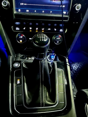 VW Passat Rline optic/High line, снимка 8