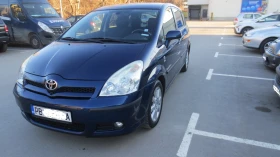 Toyota Corolla verso 1.8 VVT-I, снимка 1