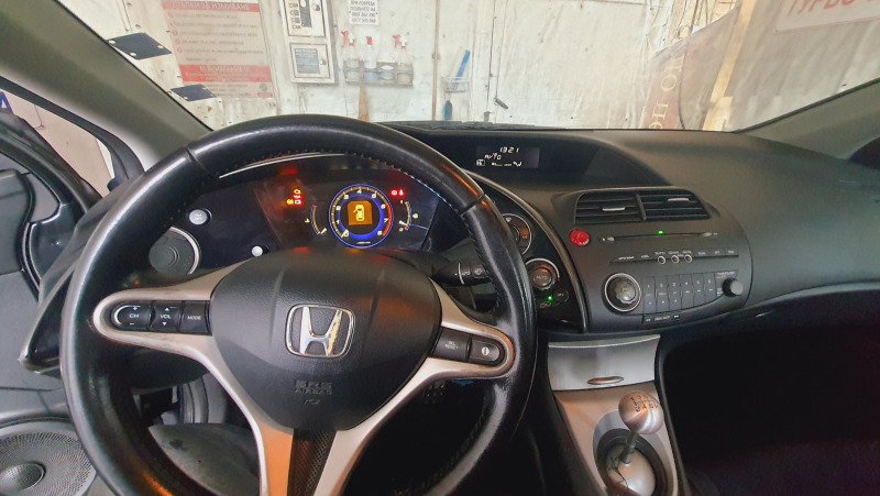 Honda Civic, снимка 15 - Автомобили и джипове - 43999975