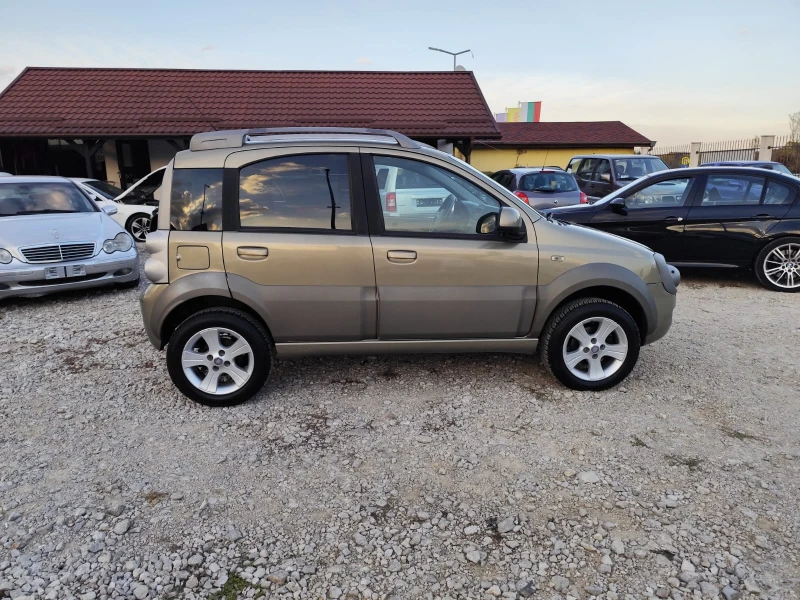 Fiat Panda 1.3 JTD CROSS, снимка 4 - Автомобили и джипове - 47875465