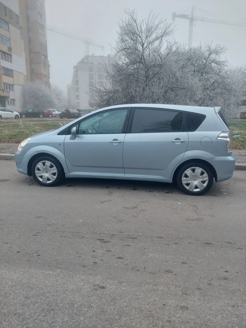 Toyota Corolla verso 1.8 VVTI, снимка 1 - Автомобили и джипове - 48871474