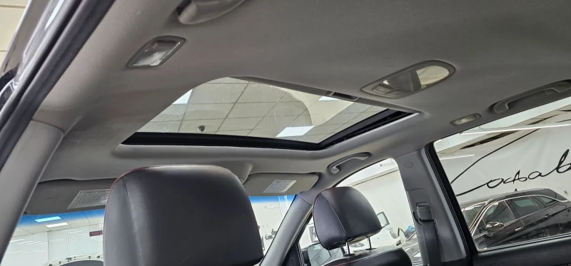 Hyundai Santa fe 2.7 4х4 бензин Германия 7 местен шибидах лизинг , снимка 12 - Автомобили и джипове - 49751654