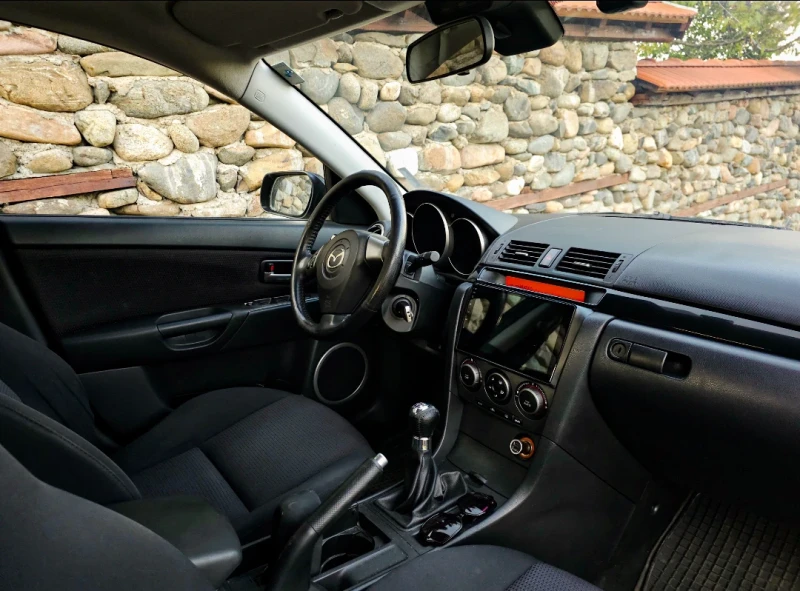 Mazda 3, снимка 7 - Автомобили и джипове - 52269355
