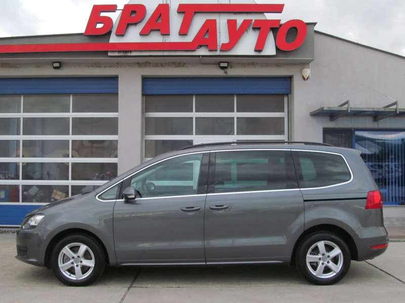 VW Sharan 2.0TDI, снимка 5 - Автомобили и джипове - 51956228