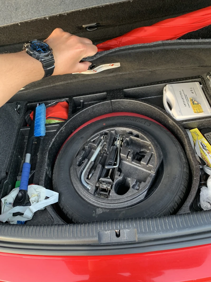 VW Golf 1.9TDI, снимка 14 - Автомобили и джипове - 52581677