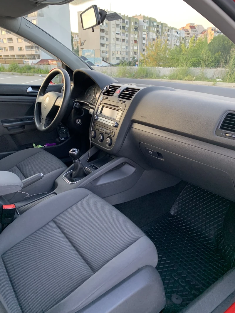 VW Golf 1.9TDI, снимка 11 - Автомобили и джипове - 52581677