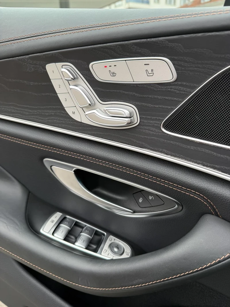 Mercedes-Benz CLS 450 450/4x4/AMG, снимка 15 - Автомобили и джипове - 52651818