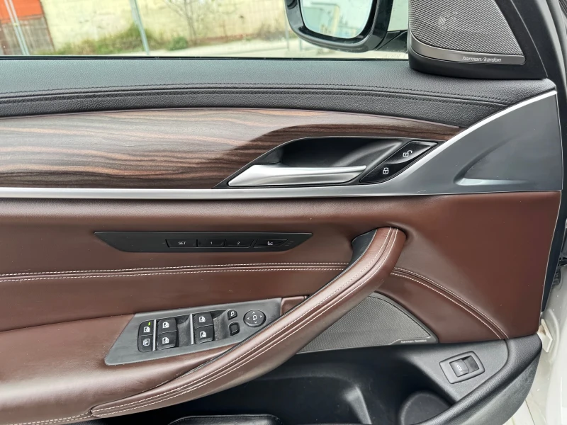 BMW 540 xDrive M Sport, снимка 17 - Автомобили и джипове - 52773771