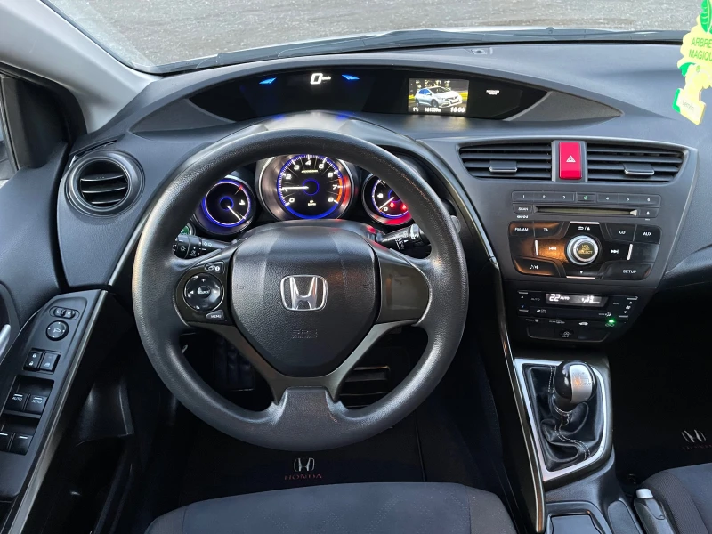 Honda Civic  Facelift 1.4i 100к.с, снимка 11 - Автомобили и джипове - 53136236