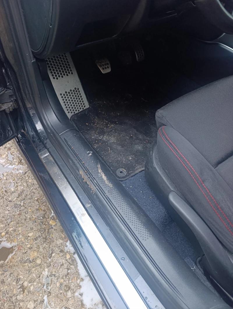 Seat Leon BAM 225k Купра, снимка 9 - Автомобили и джипове - 53328850