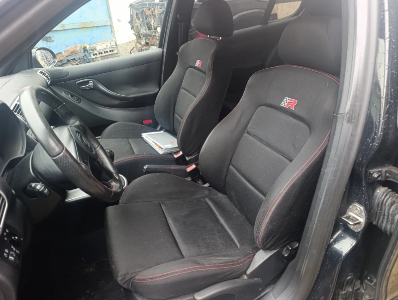 Seat Leon BAM 225k Купра, снимка 10 - Автомобили и джипове - 53328850