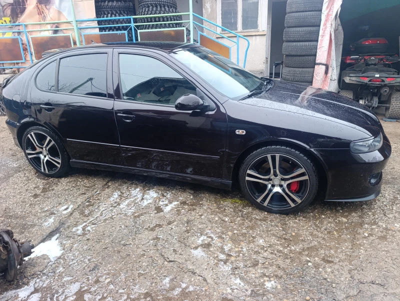 Seat Leon BAM 225k Купра, снимка 14 - Автомобили и джипове - 53328850