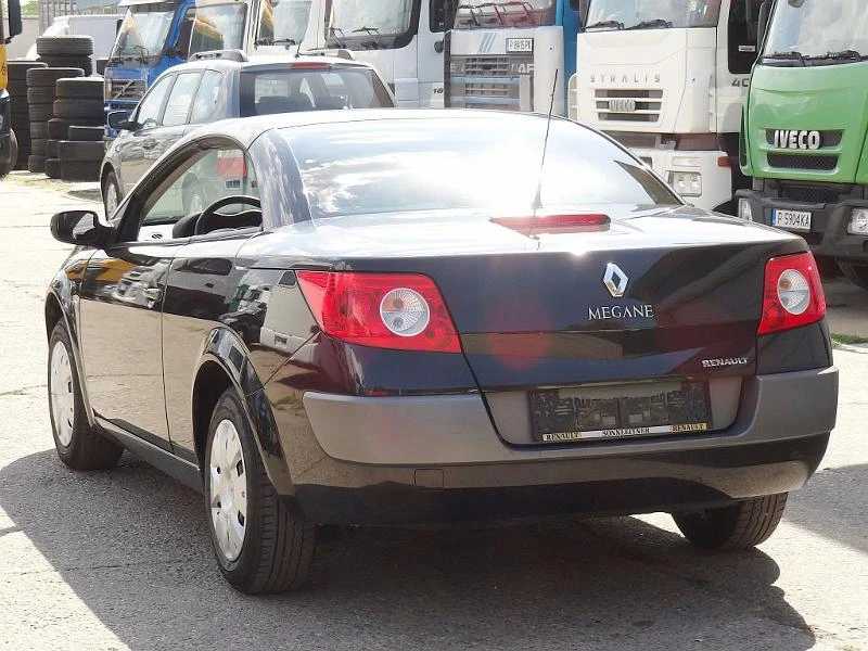 Renault Megane CABRIO 1.6, снимка 7 - Автомобили и джипове - 26321361