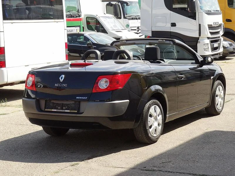 Renault Megane CABRIO 1.6, снимка 3 - Автомобили и джипове - 26321361