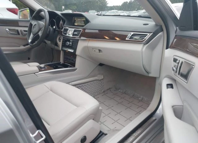 Mercedes-Benz E 350, снимка 7 - Автомобили и джипове - 47877118