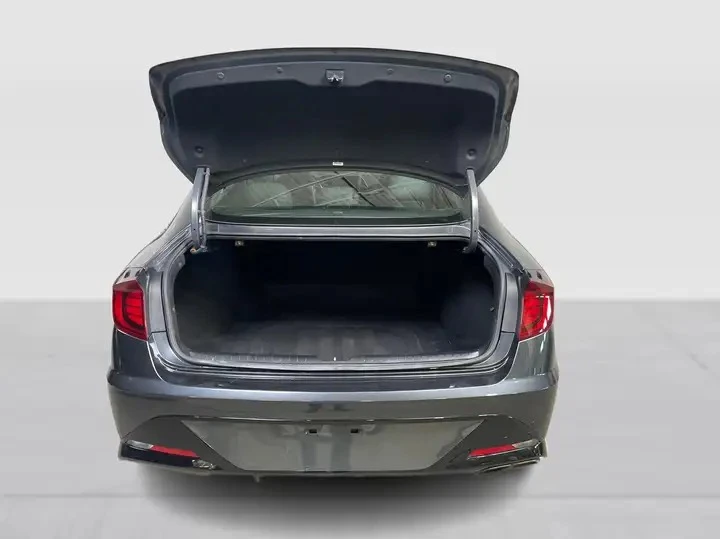 Hyundai Sonata Automatic, снимка 16 - Автомобили и джипове - 56010819