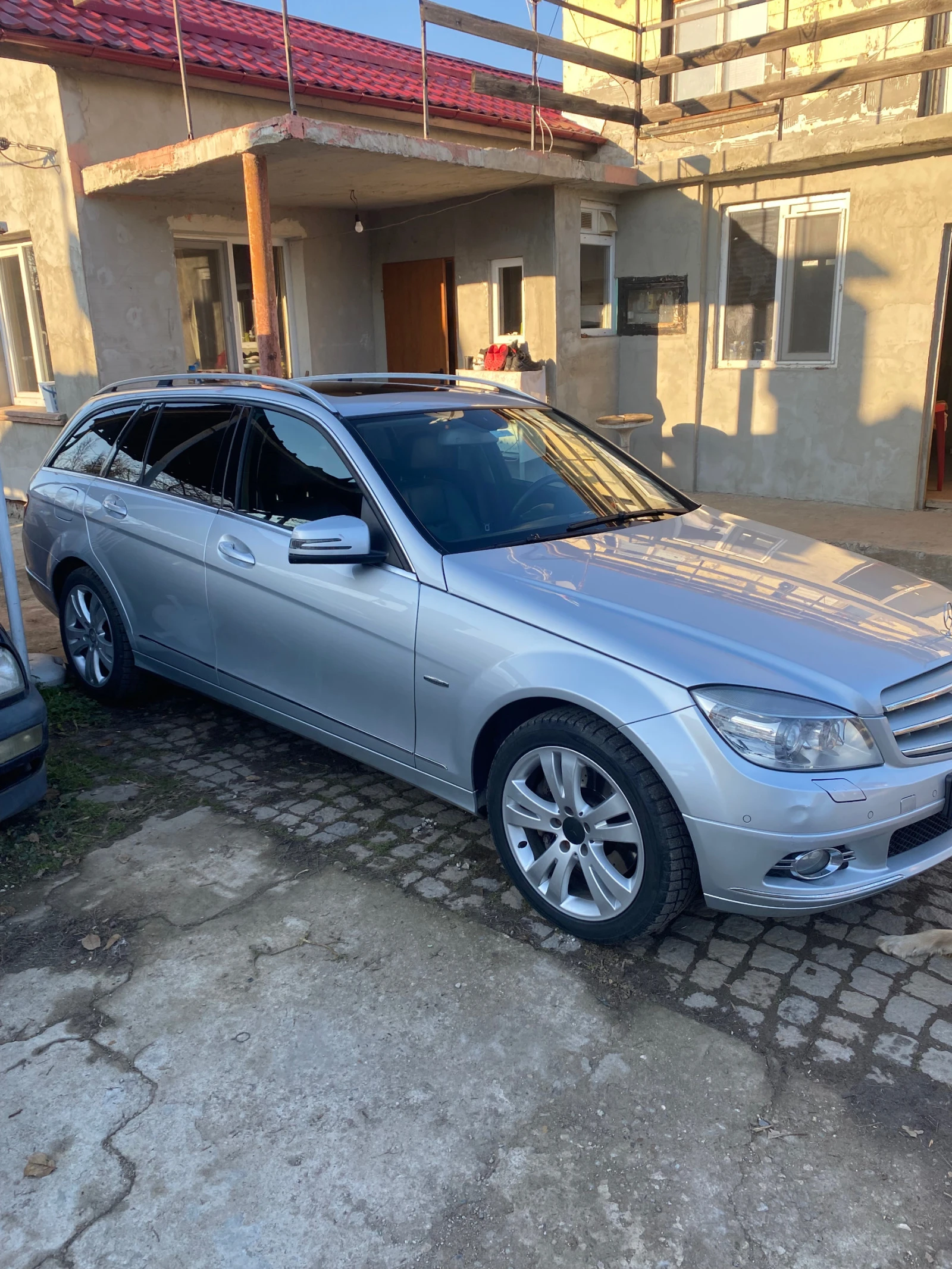 Mercedes-Benz C 320 C 320 4 matic - изображение 2