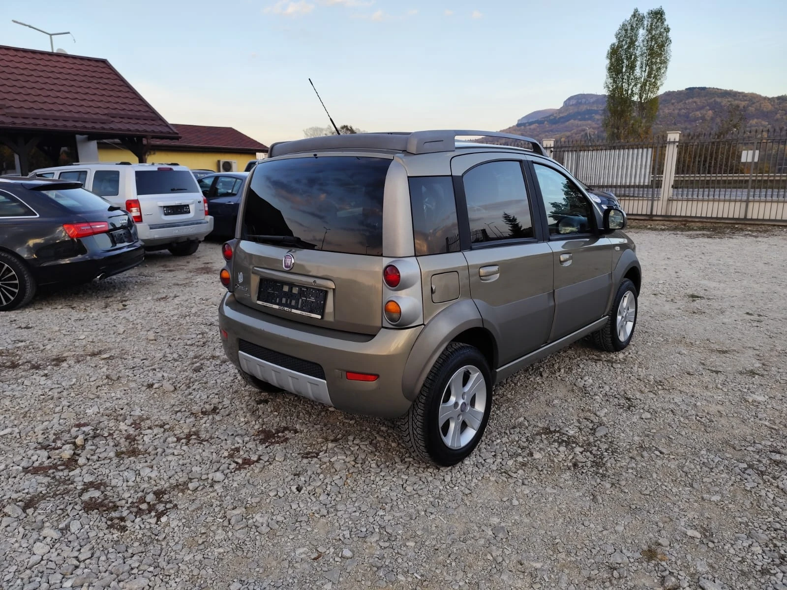 Fiat Panda 1.3 JTD CROSS - изображение 5