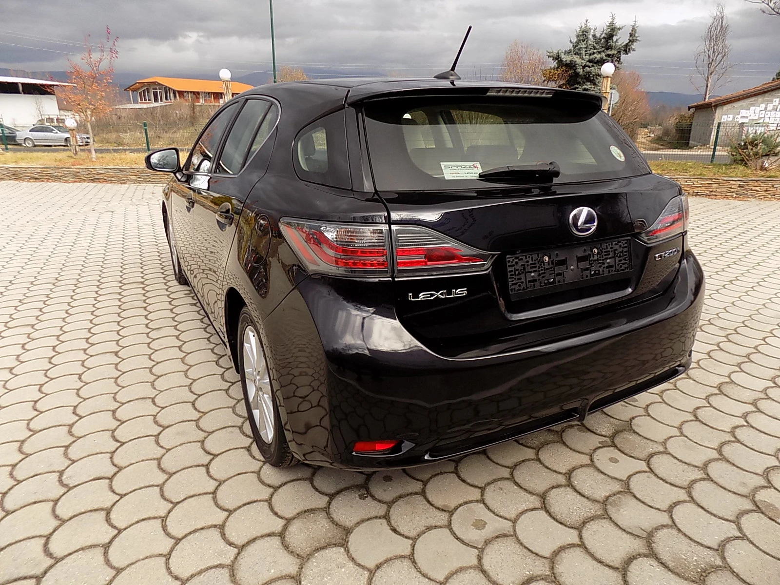 Lexus CT 200h 1.8I HIBRID 100CS - изображение 7