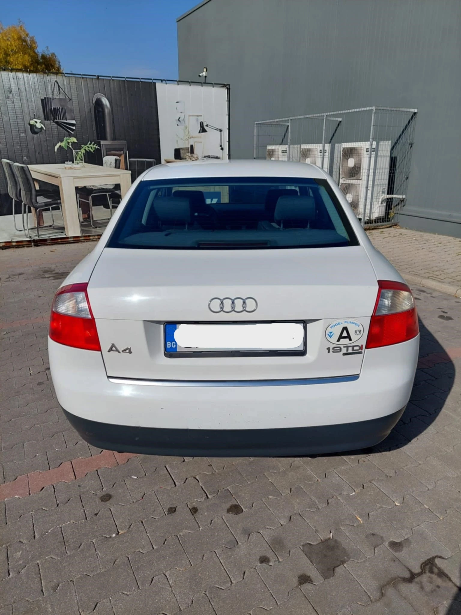 Audi A4  - изображение 2