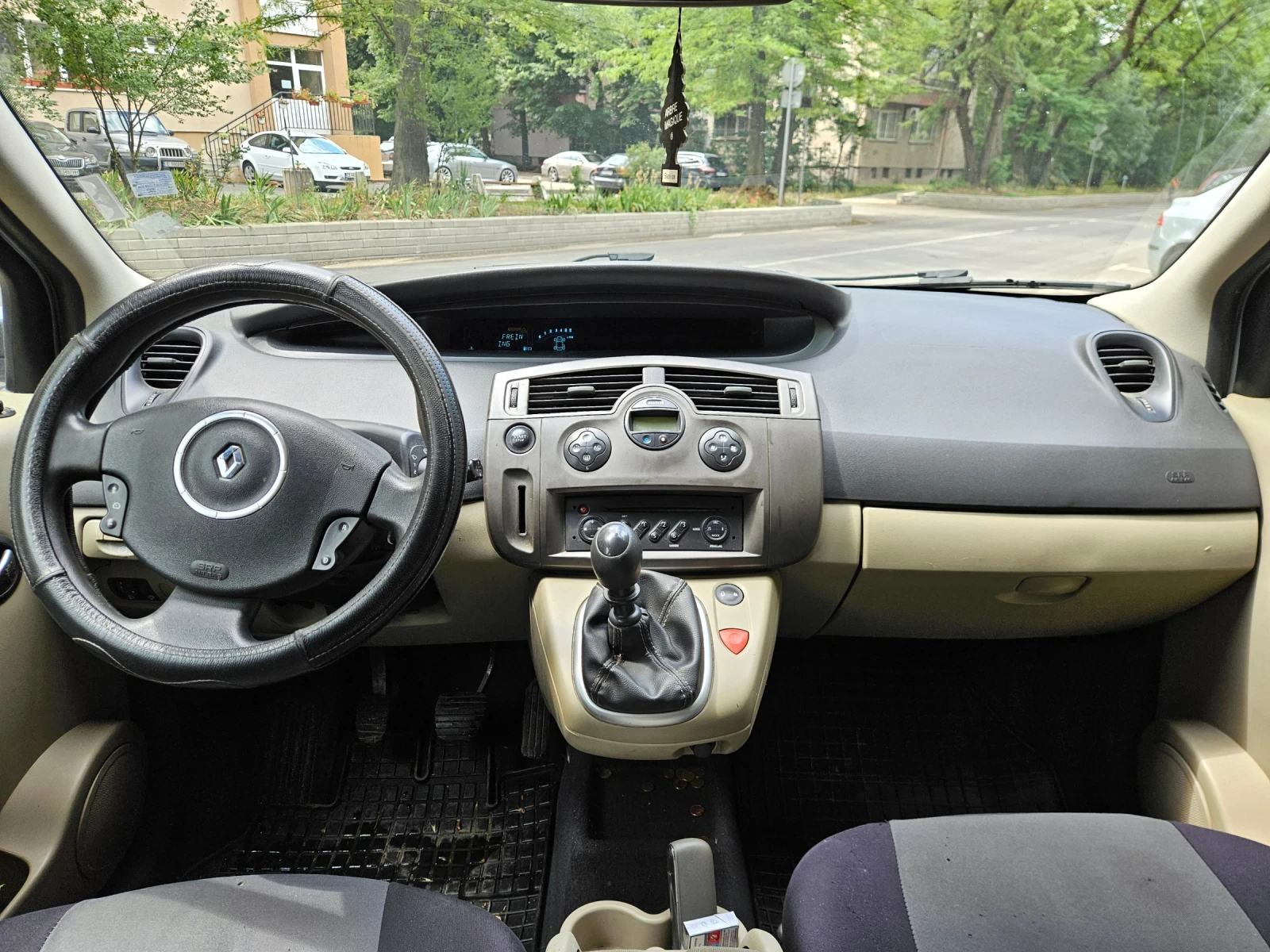Renault Scenic  - изображение 9