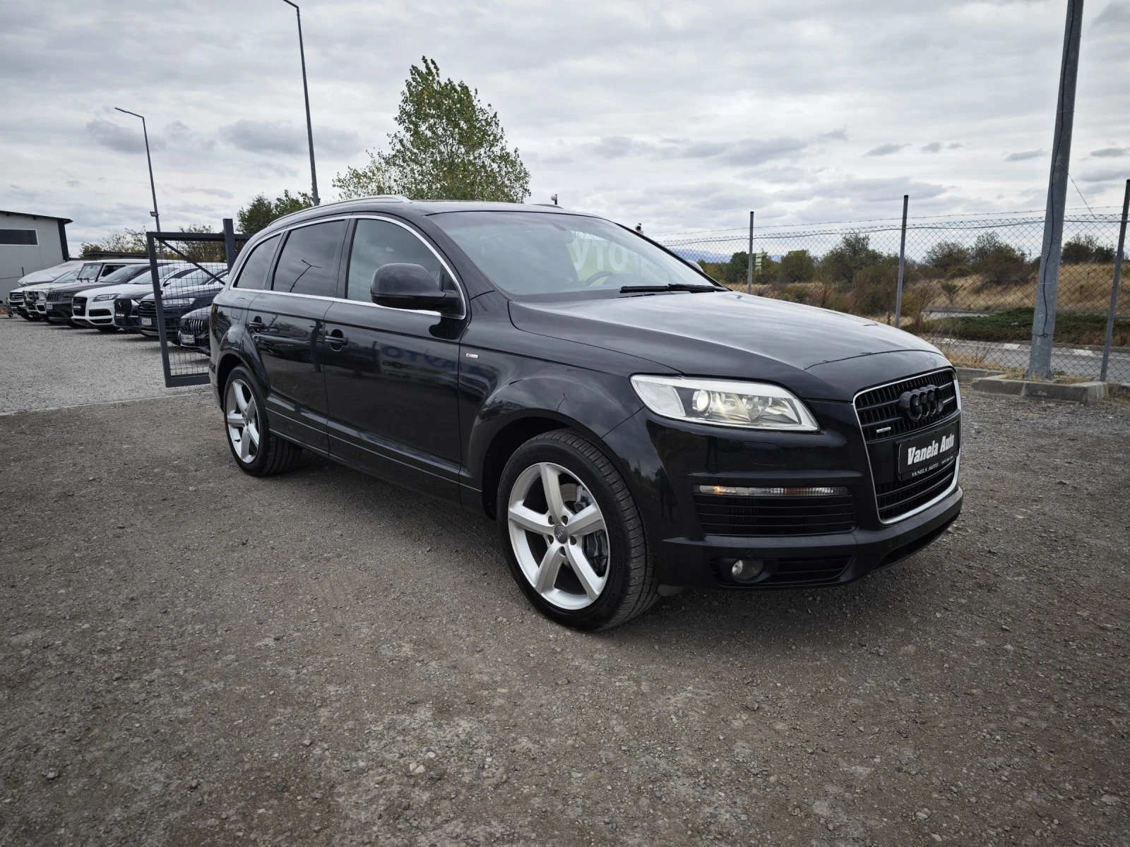 Audi Q7 S line Tv FULL - изображение 3